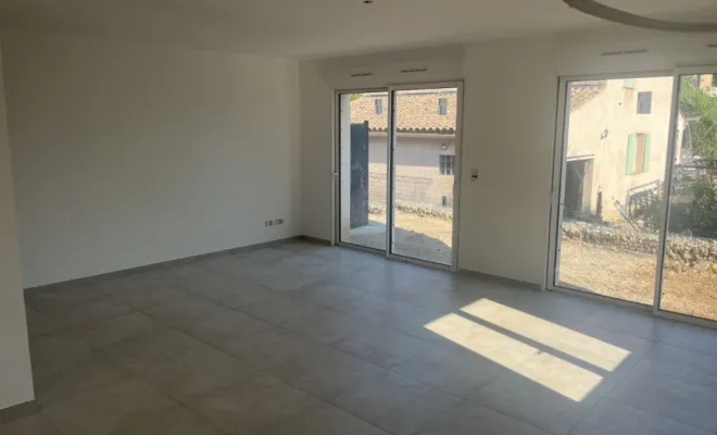 Mise en peinture d'un logement à Lorgues, Saint-Maximin-la-Sainte-Baume, Peinture Gameiro